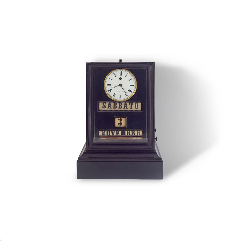Hottot à Paris, Pendule-Calendrier in legno ebanizzato con quadrante a smalto bianco