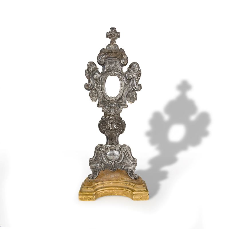 Inizi del XIX secolo, Ostensorio in legno rivestito in lamina d’argento