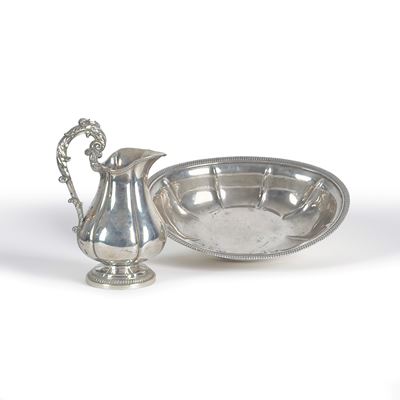Giuseppe Giovara, Caraffa con bacile in argento, Torino (1824-1829 circa)