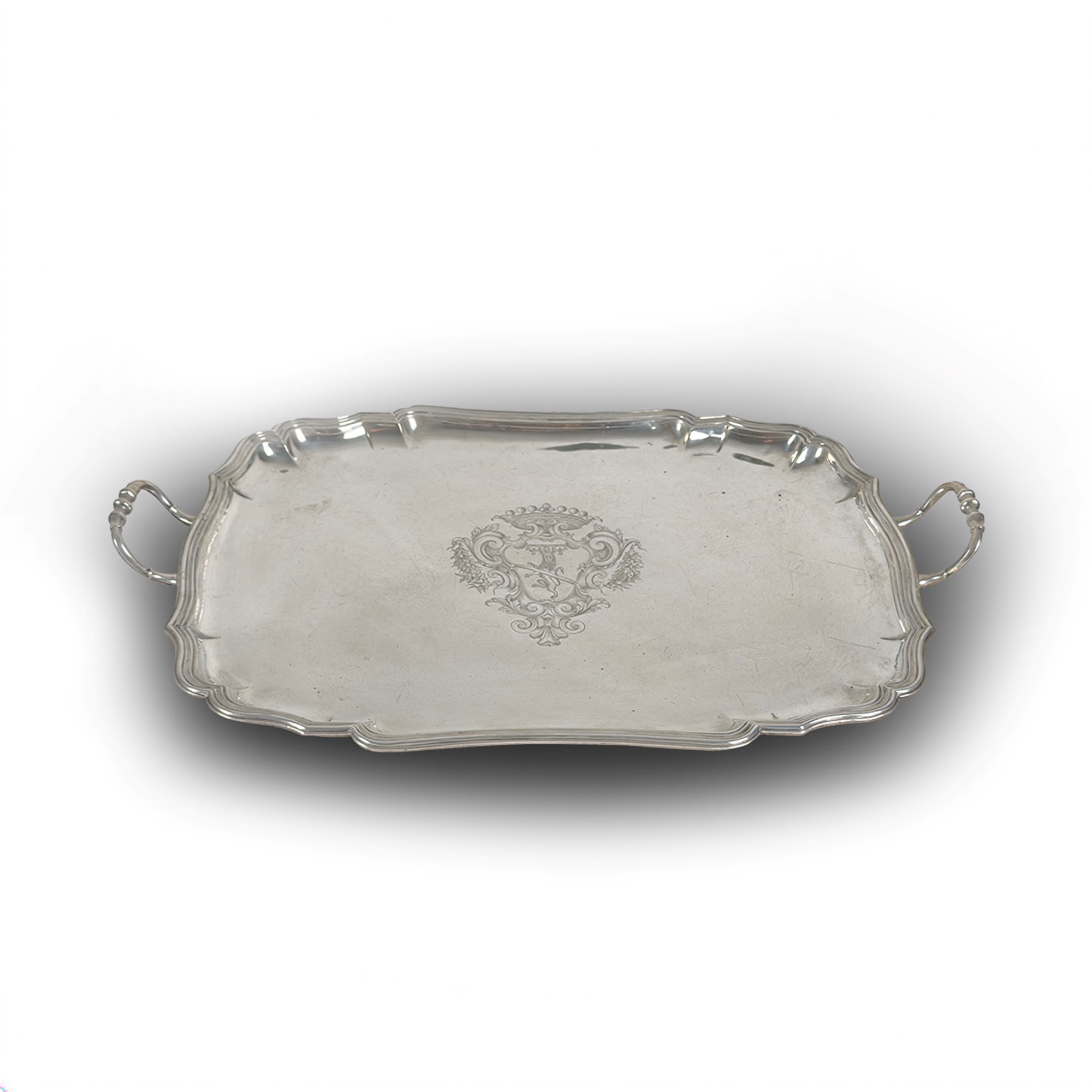 Francesco Beislach (1702-1762) e Antonio Arrighi II (1733-1776), Coppia di vassoi in argento, Rom...