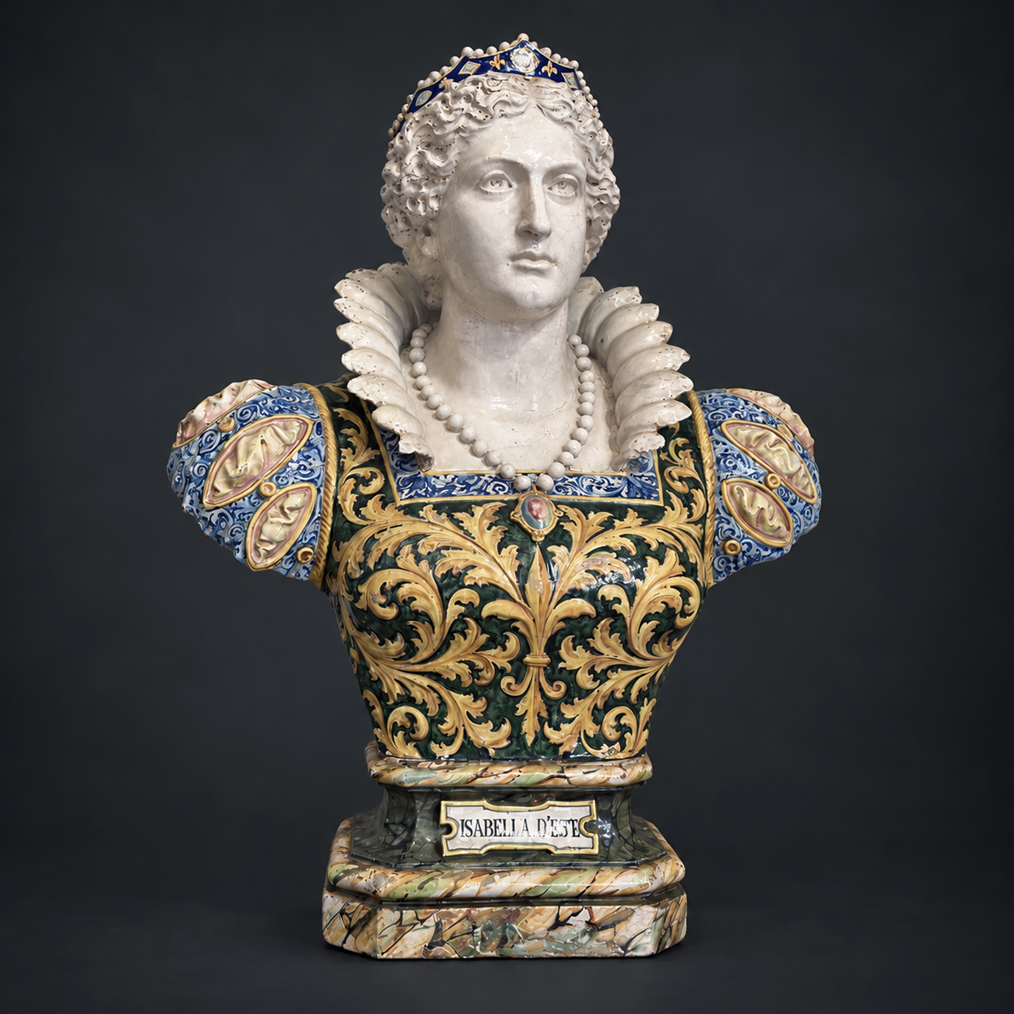 Coppia di Grandi Busti in Maiolica Bianca e Policroma, Manifattura Minghetti, Inizi del XX Secolo