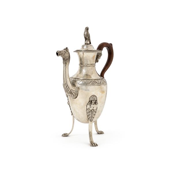 Caffettiera a tripode in argento, Napoli, 1830 circa, Raffaele Parascandolo