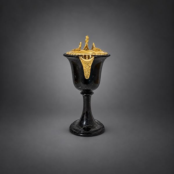 Versatoio in marmo nero venato e argento dorato, Londra, 1823, William Eley & William Fearn