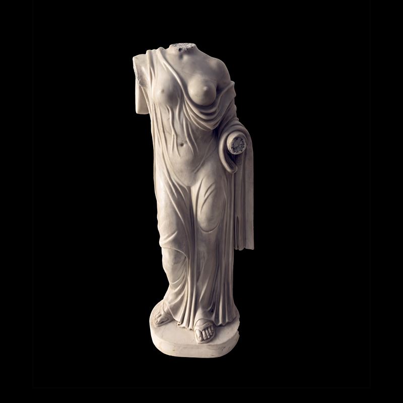 Venere Togata Acefala, Scultura in Marmo Bianco