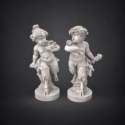Coppia di Sculture in Marmo Bianco