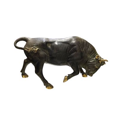 Figura di Toro in Bronzo a Patina Verde a Fuoco e Finiture Spazzolate