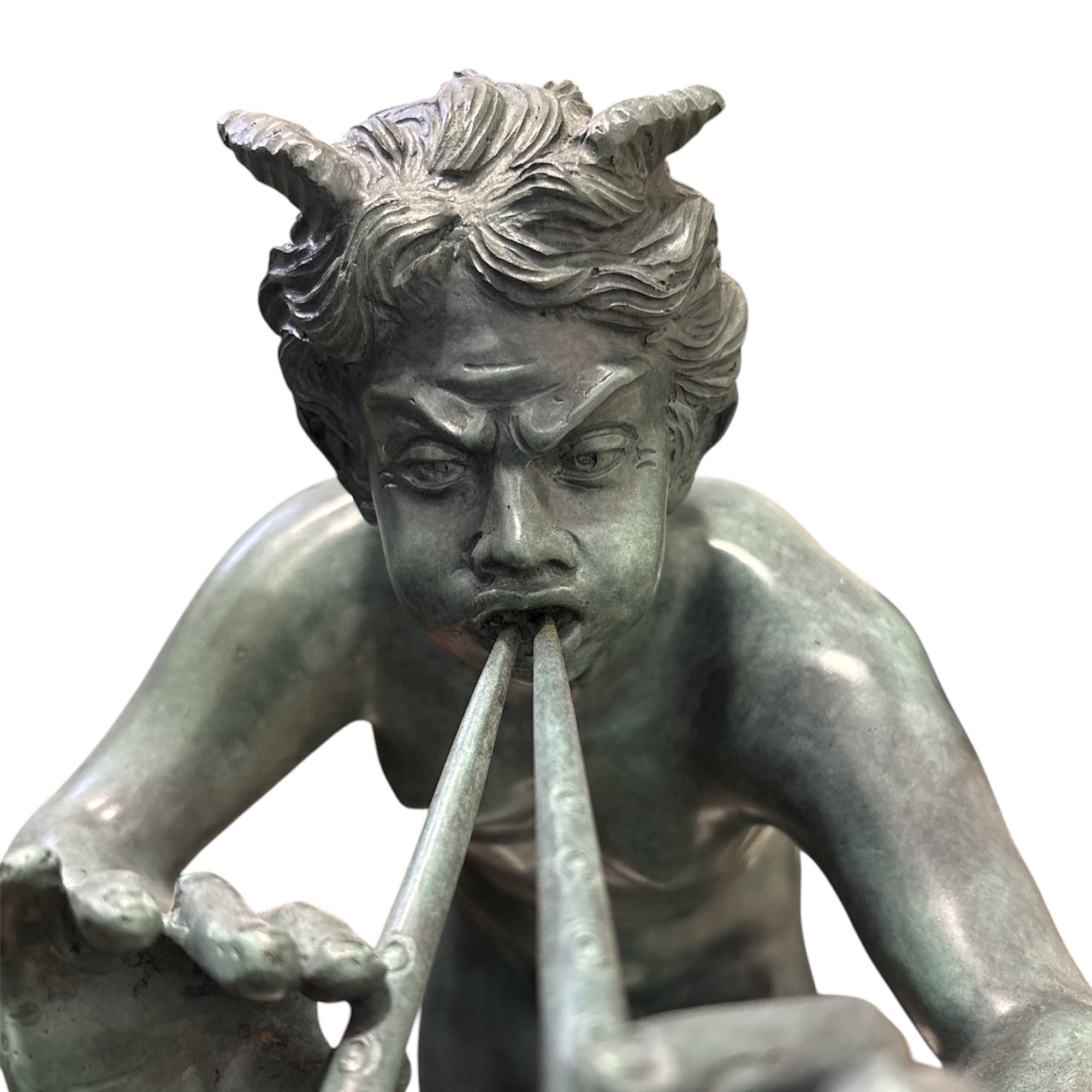 Fauno Danzante che Suona un Flauto Doppio, Scultura di Bronzo Patinato a Fuoco Verde Pompeiano