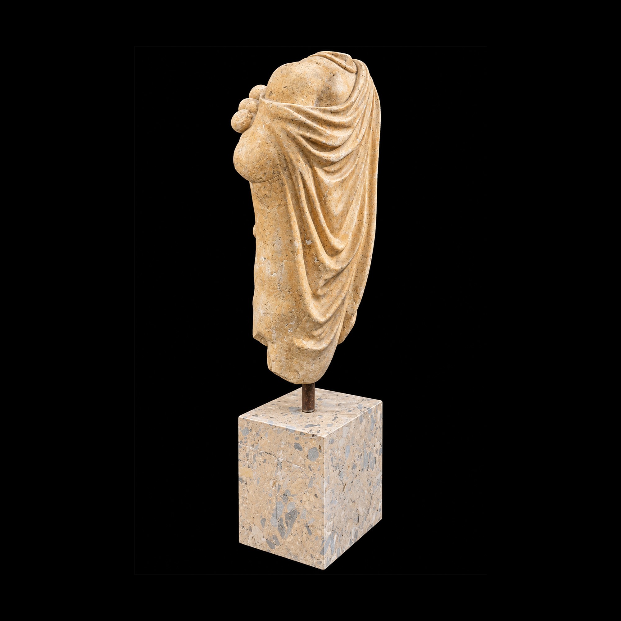 Torso di Silvano in Travertino