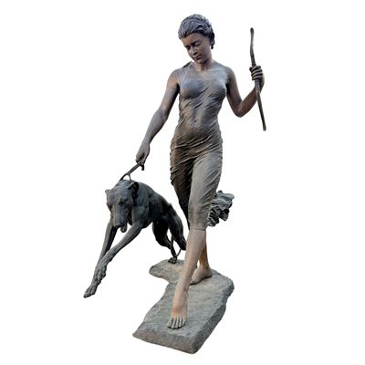 Diana Cacciatrice con un Levriero, Grande Gruppo in Bronzo Patinato
