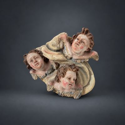 Tre Testine di Cherubino, Gruppo in Legno Policromo Napoli, Fine del XVIII-inizi del XIX Secolo
