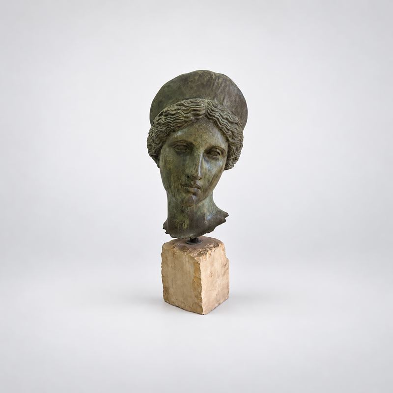 Testa Dell'afrodite di Capua, Bronzo con Patina a Fuoco in Verde Pompeiano